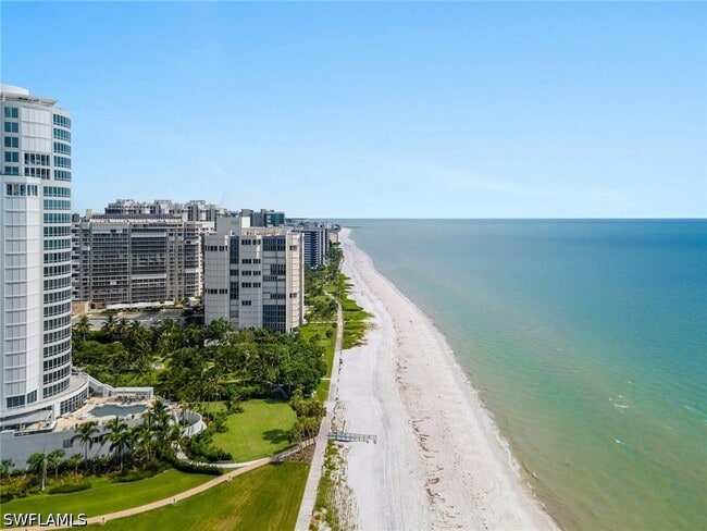 Building Photo - 555 Park Shore Dr Unit B513