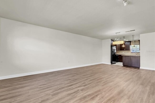 Photo - 701 Poinsettia Rd Unit 248