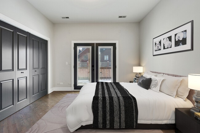 Photo - 2653-2743 N Wayne Ave