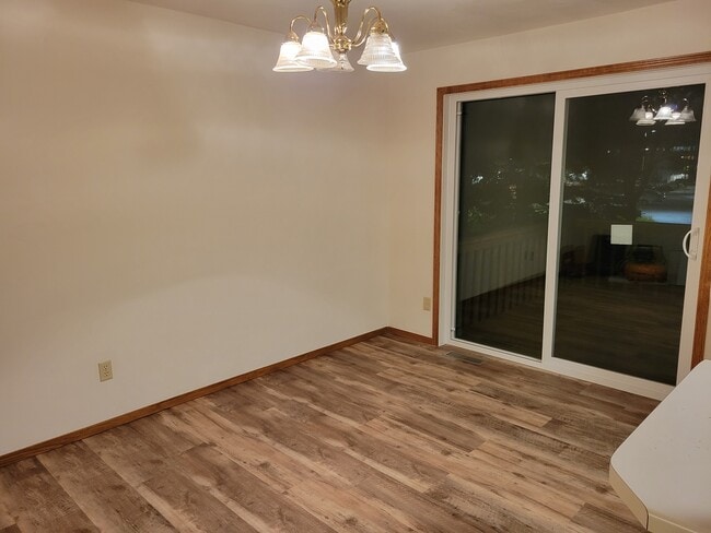 Dining Room - 2231 Cloudview Ct