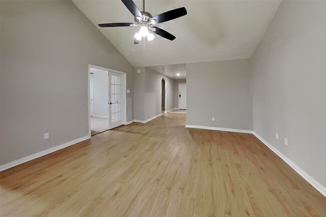 Photo - 6826 Clover Walk Ln