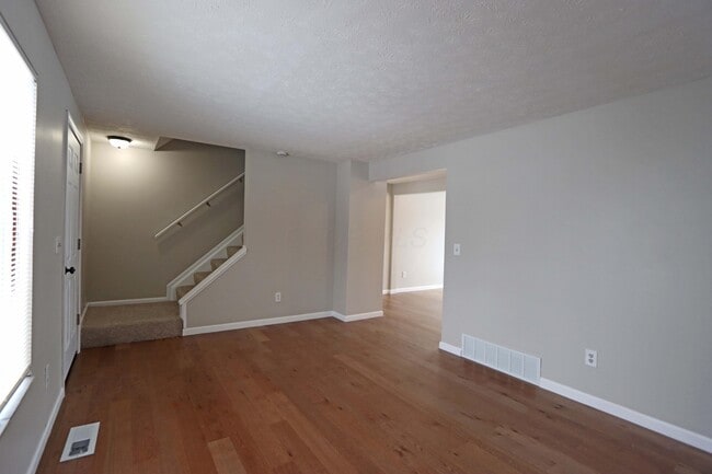 Photo - 5740 Vestry Ct