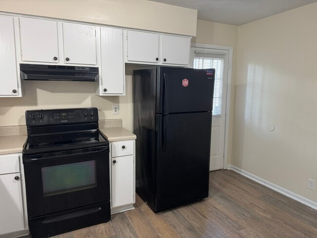 Photo - 1308 Ewing Creek Dr