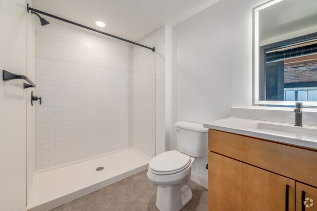 1BR, 1.5BA - 754SF - Loft A - Bathroom