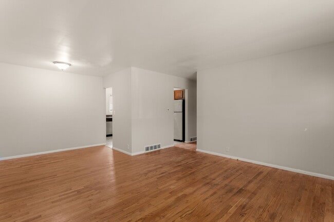 1536 Byron Dr