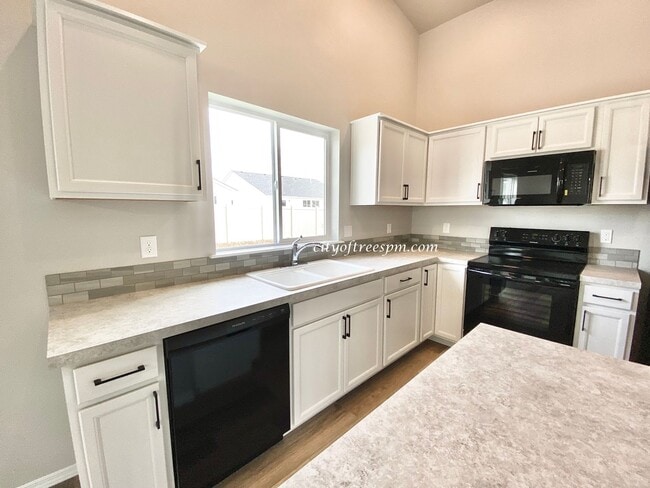 Photo - Beautiful Home in South Nampa