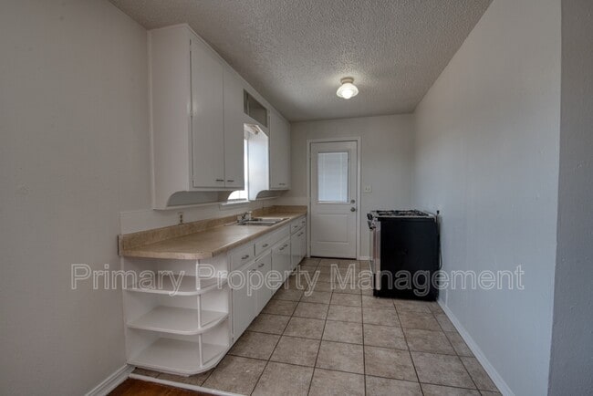 2480 NW 39th Terrace