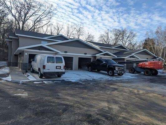 Photo - 4719 Burma Rd