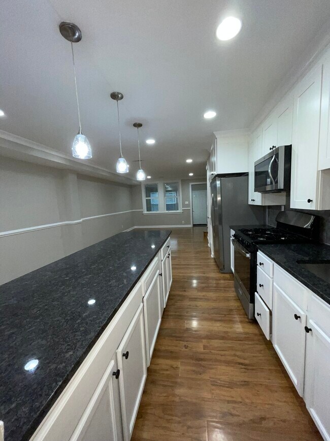 Photo - 2507 Fairlawn Ave SE