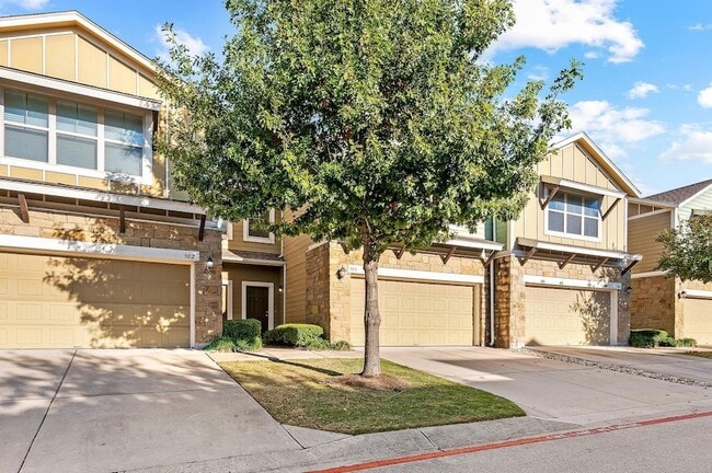 Building Photo - 1620 Bryant Dr Unit 503