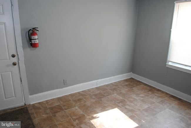 Photo - 205 Jones Ave