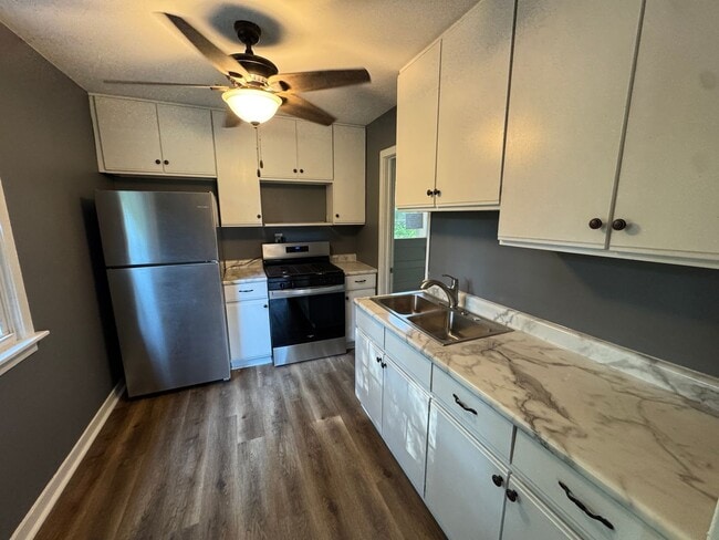 Photo - Cozy 2-Bedroom Home In a Peaceful Neighborhood!