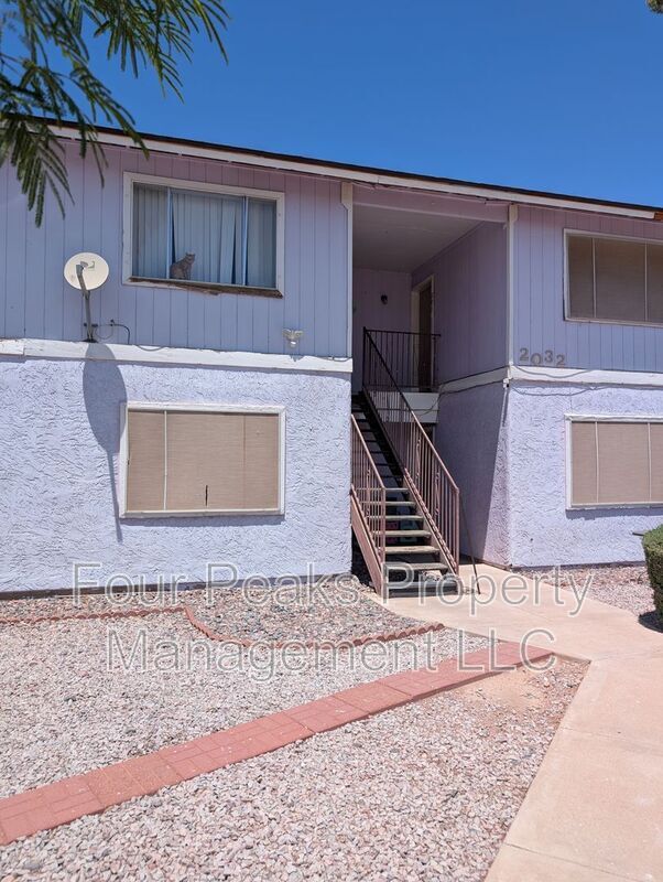 Photo - 2032 N Hunt Cir