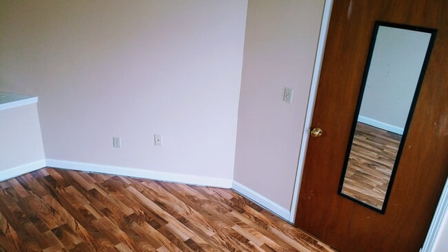 Photo - 321 N Michigan Ave Unit 2