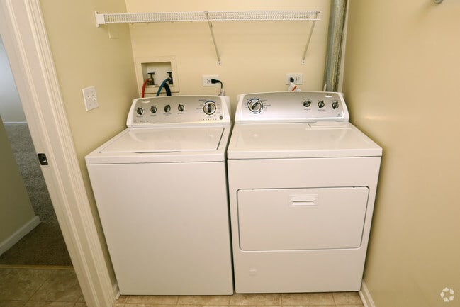 Full Size Washer/Dryer