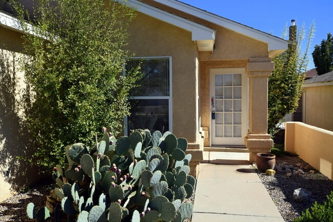 Photo - Great 3BR Home Near Cottonwood Mall!!