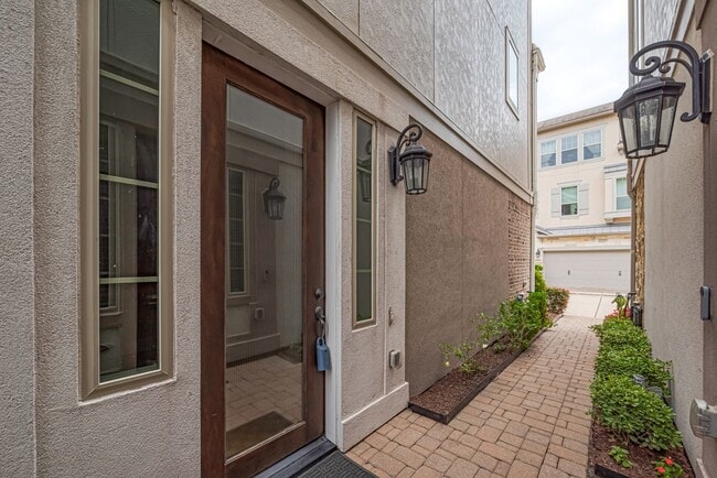 Photo - 8324 Hillendahl Blvd