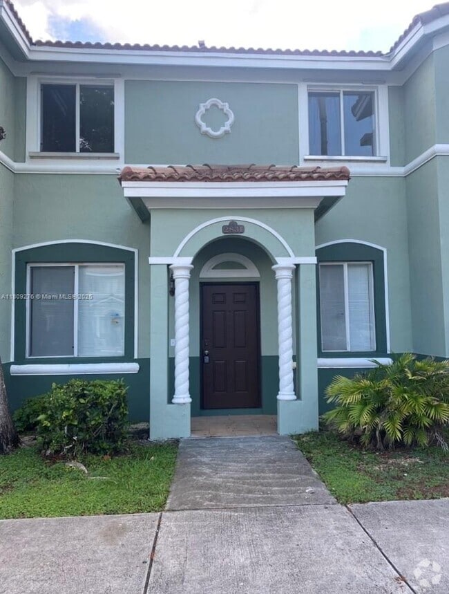Building Photo - 2831 SE 15th Rd Rental