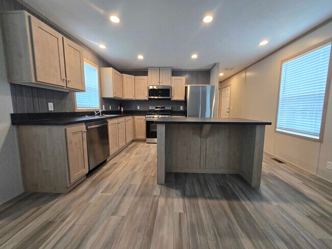 Photo - 29810 W Essex Ct