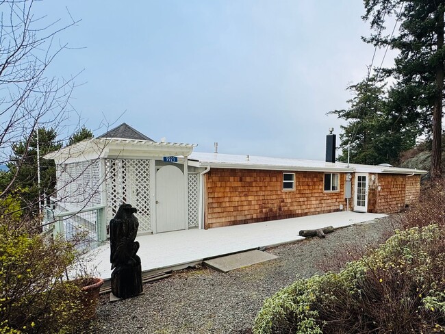 Photo - La Conner Home with Stunning View