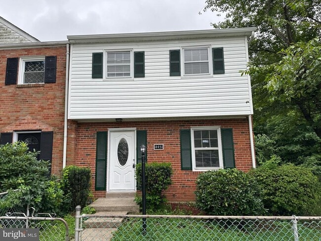 Building Photo - 14451 Village Dr Rental