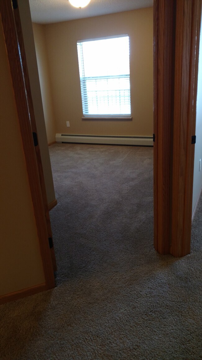 6280-6200 2B 1B 980 pies cuadrados - Kensington