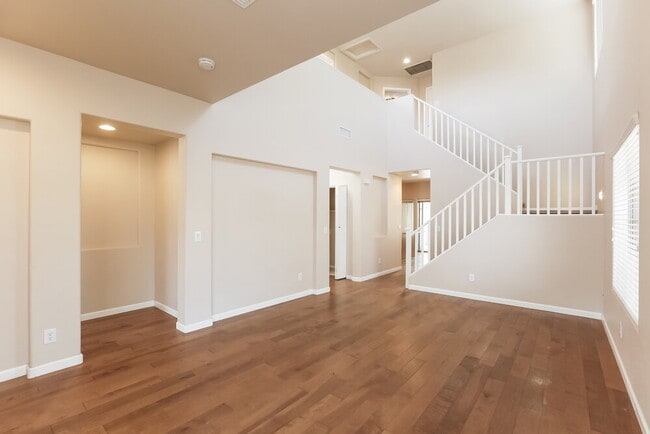 Photo - 7640 E Barstow St