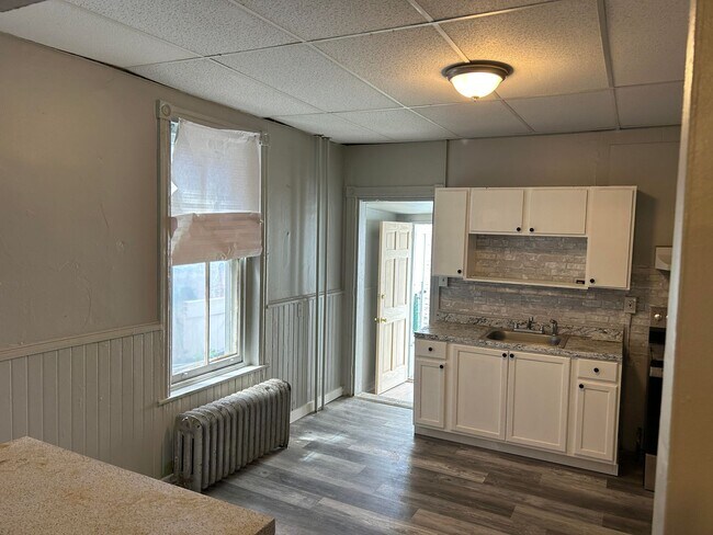 Photo - 535 George St Unit 2