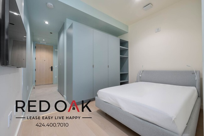 Building Photo - 6401 Wilshire Blvd Rental