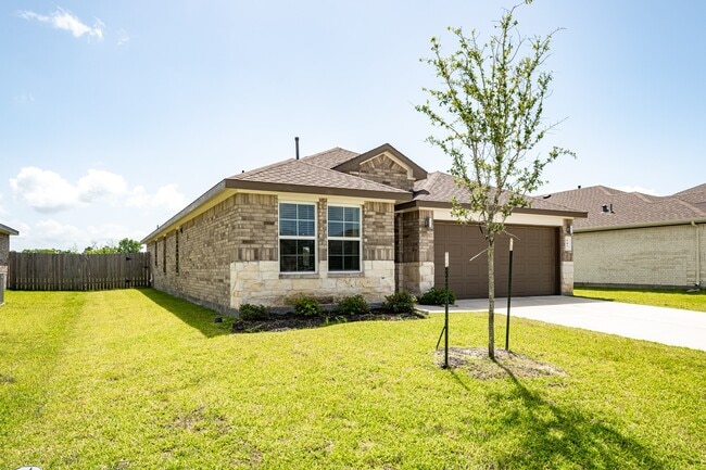 Photo - 607 Hidden Brk Dr