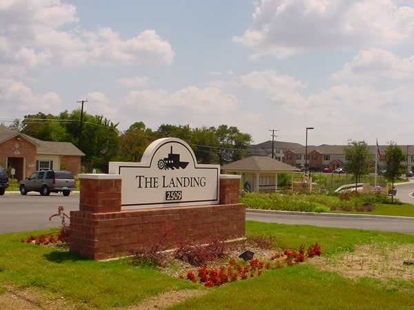 Landing Apartments - Landing Apartments