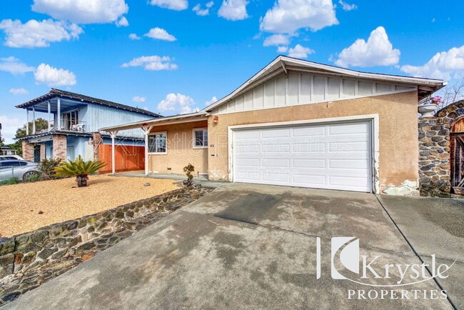 Photo - 126 Violet Dr