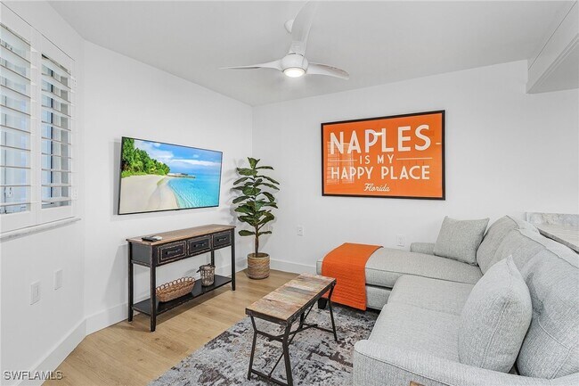 Photo - 50 Seagate Dr Unit 302B