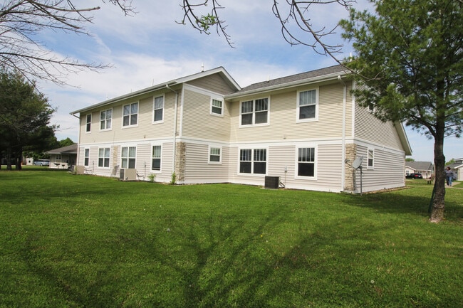 Photo - Lyn Crossing