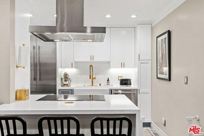 Photo - 960 Larrabee St Unit 105