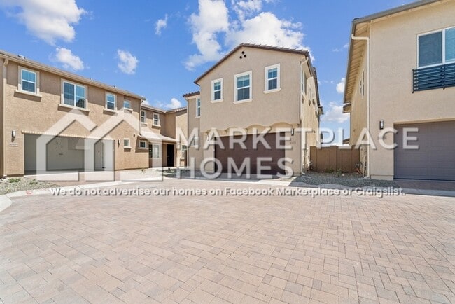Photo - 10103 E Ulysses Ave