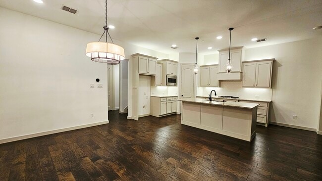 Photo - 4841 Rattler Ln