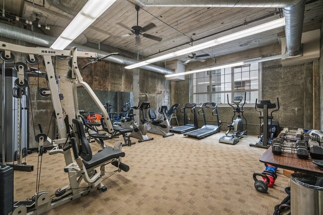 Photo - 201 4th St Unit #302