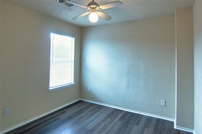 Photo - 7419 Kennemer Dr