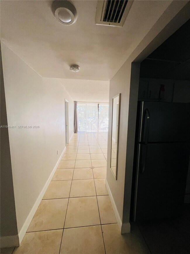 Photo - 1470 NE 123rd St Unit A408