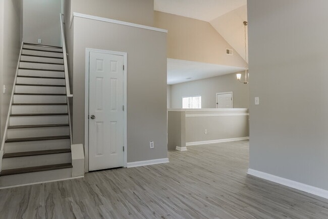 Photo - 3179 Lower Creek Dr