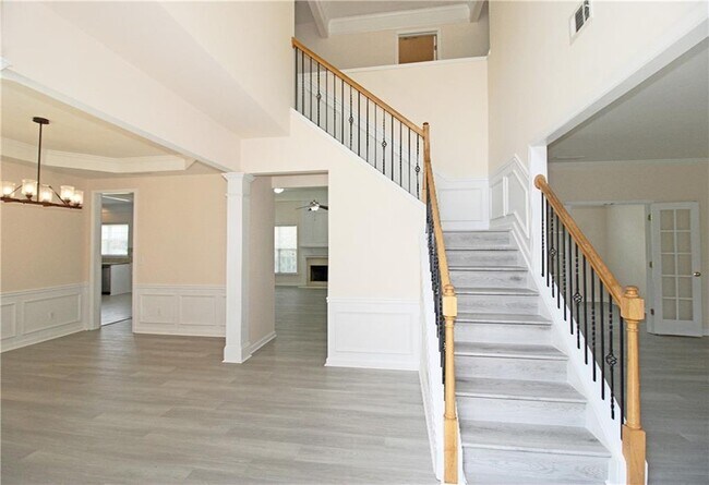 Photo - 8155 Cavendish Pl