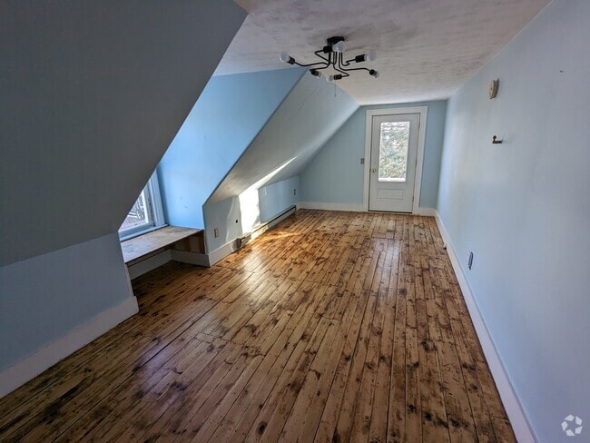 Building Photo - 56 Rackleff St Unit 3 Rental