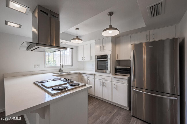 Photo - 3868 N 30th St