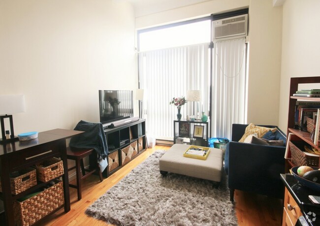 Building Photo - 12 Stoneholm St Unit 506 Rental