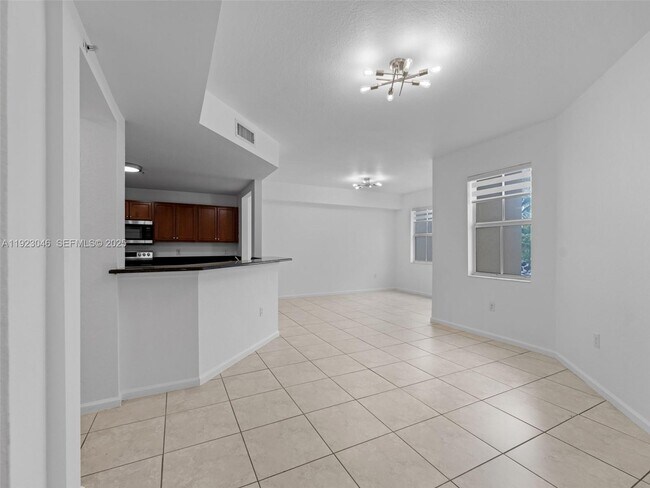 Photo - 11603 NW 89th St Unit 217