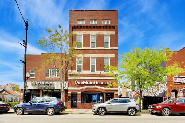 Building Photo - 1418 W 18th St Unit 3