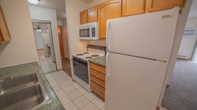 Photo - Park South Apartments