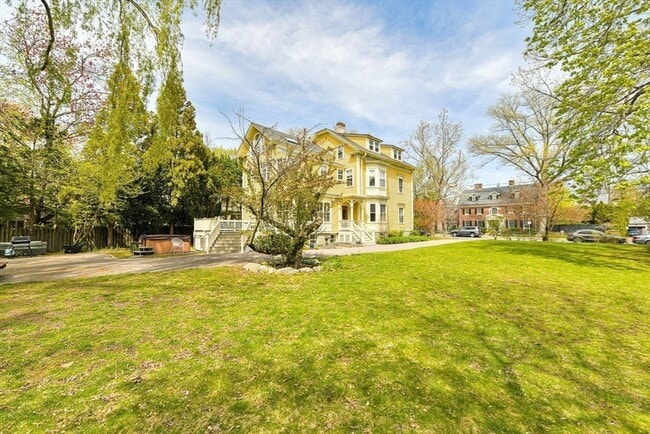 Photo - 38 Lakeview Ave