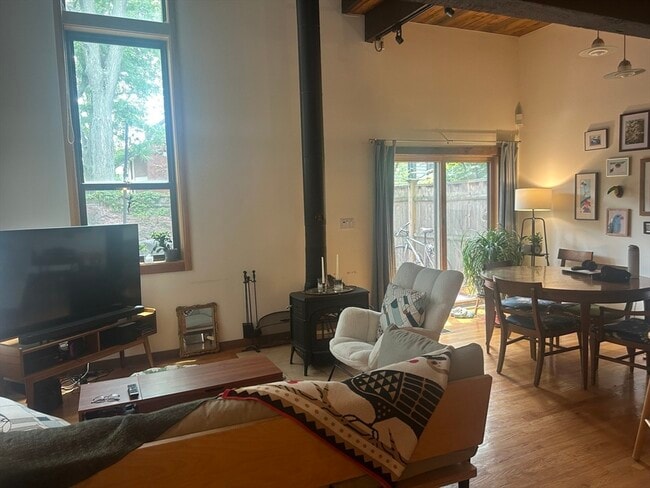 Photo - 11 Lilac Ct Townhome